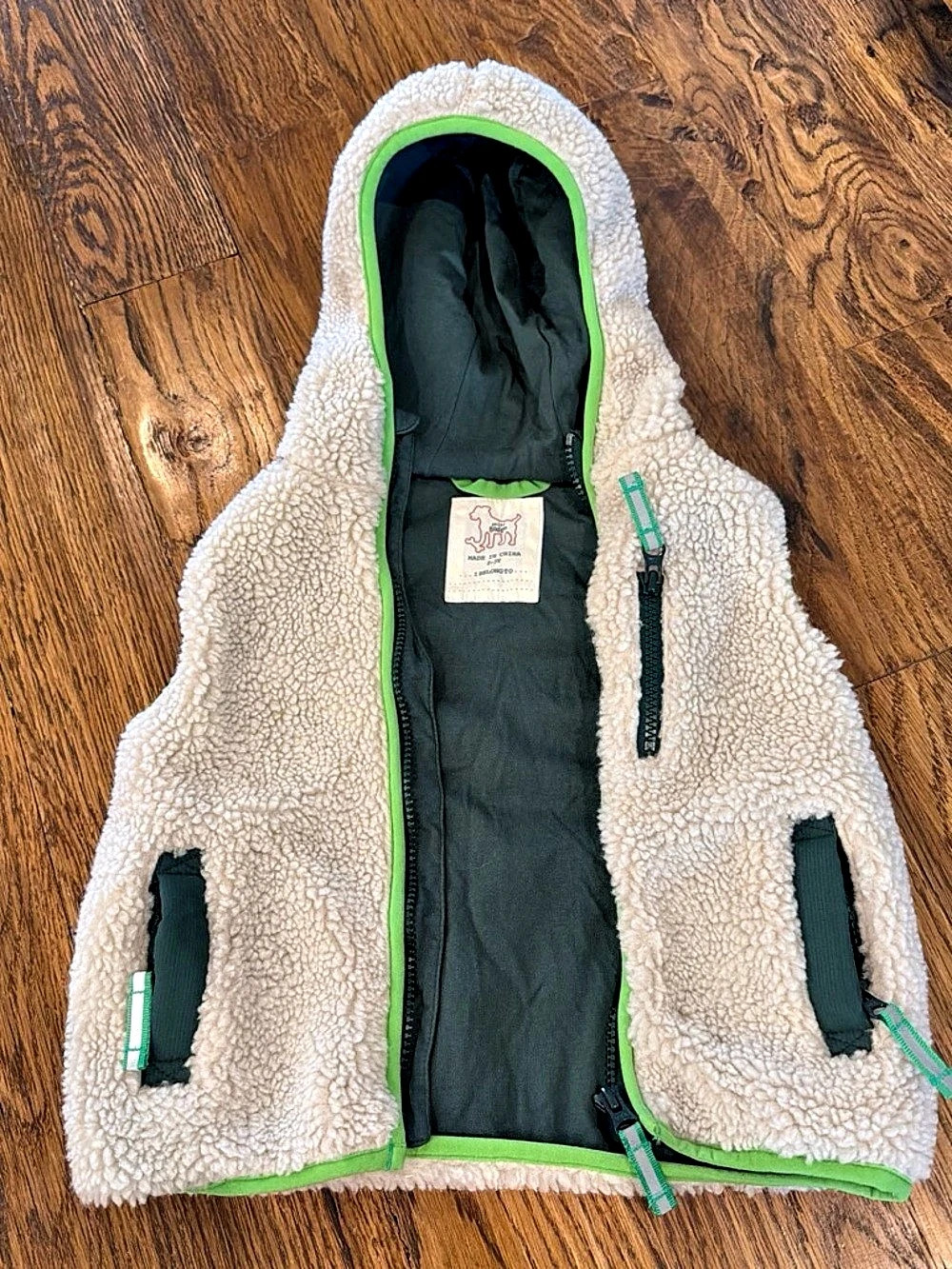 mini Boden Sherpa Hooded Vest boys 2-3Y